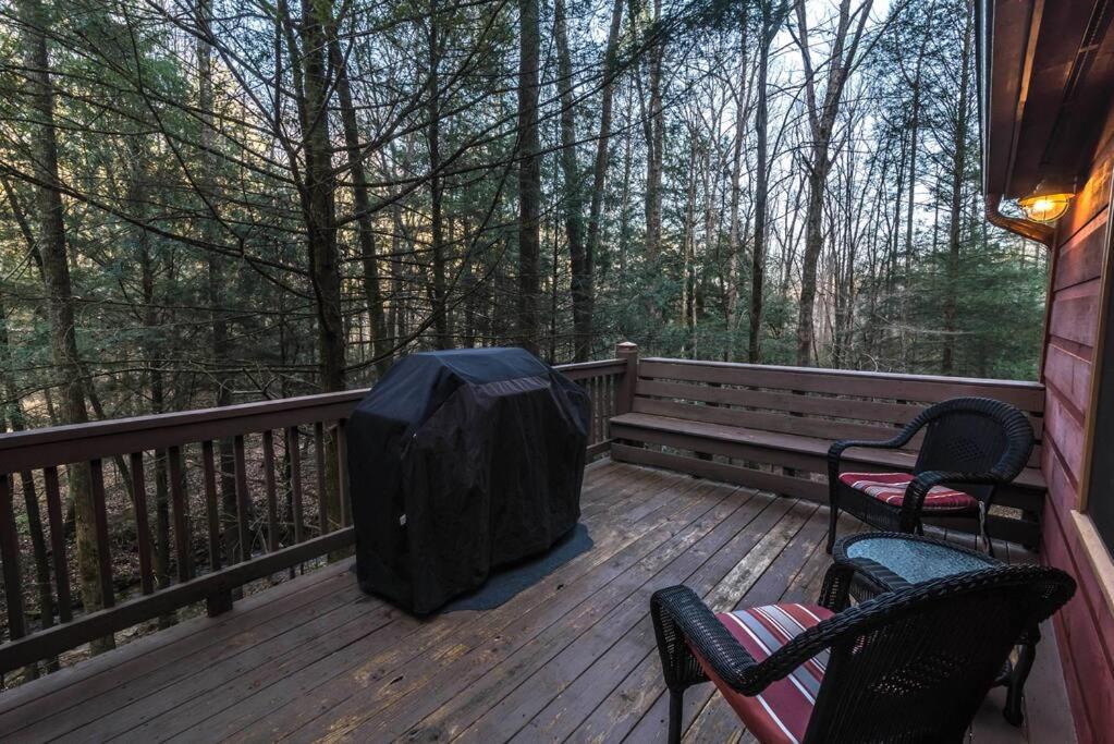 Private Creekside Cabin+Hot Tub,Pool Table, & Pets Ellijay Zewnętrze zdjęcie
