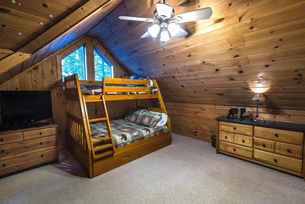 Private Creekside Cabin+Hot Tub,Pool Table, & Pets Ellijay Zewnętrze zdjęcie