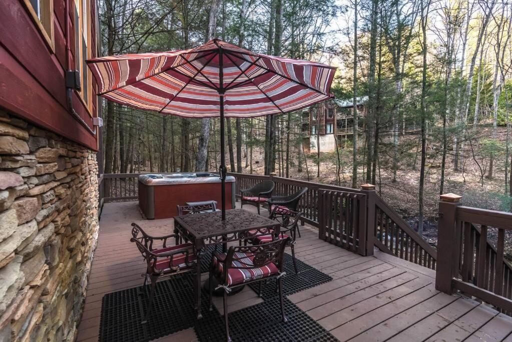Private Creekside Cabin+Hot Tub,Pool Table, & Pets Ellijay Zewnętrze zdjęcie