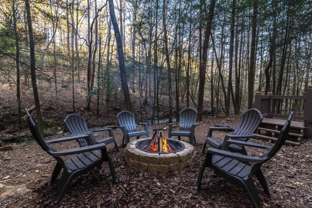 Private Creekside Cabin+Hot Tub,Pool Table, & Pets Ellijay Zewnętrze zdjęcie
